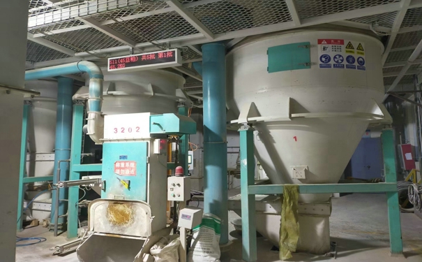 飼料機(jī)械設(shè)備